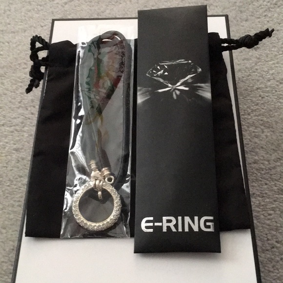 Eyeglass Leather and Swarovski Crystals E … - Picture 1 of 7